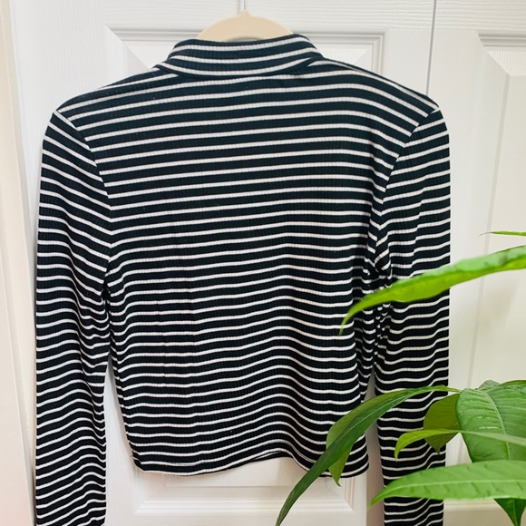 Cropped - sweaters - Picture 7 of 7